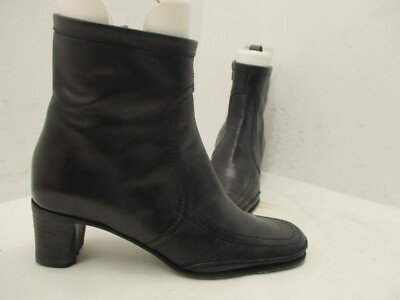 VIA SPIGA Black Leather Zip Ankle Fashion Boots Womens Size