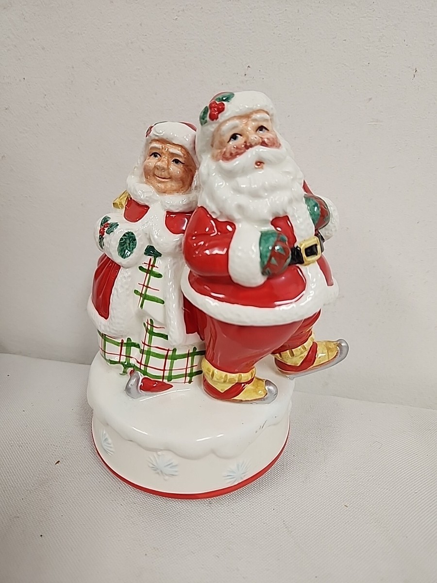 VINTAGE 1995 Geo Z Lefton Christmas Musical Figurine Santa & Mrs