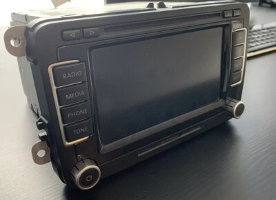 VW RNS510 RNS 510 Navigationssystem 1T0035680A mit CODE mit Europa Karte - Bild 1 von 4