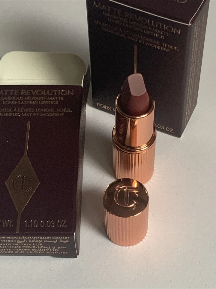 Charlotte Tilbury 2x Matte Revolution ‘Walk Of No Shame" Mini Lipsticks Duo 1.1g - Image 2 of 4