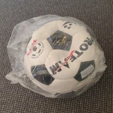 🔶️FIFA ADIDAS TELSTAR STYLE WORLD CUP PROTEAM STITCHED BALL SIZE 5 BNIP RETRO