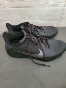 nike air behold low basketball shoes