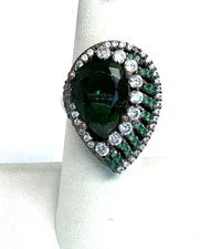 925 STERLING SILVER AND BRASS GREEN ART GLASS COCKTAIL RING SIZE 6