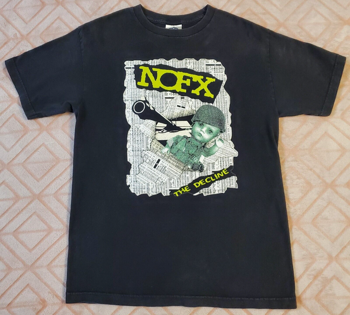 VTG 2k NOFX The Decline Tour 2000 t shirt Tour Dates Alstyle