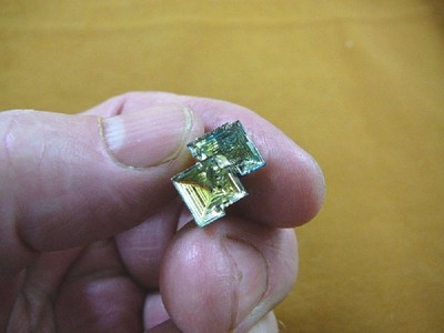 (r48-2) 4.1 gram Bismuth rainbow crystal element Bi gemstone Mineral specimen US