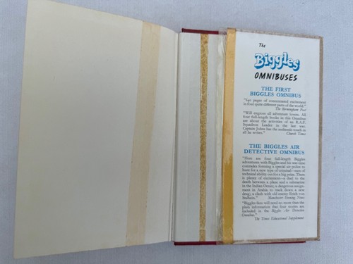 Biggles Takes A Hand WE Johns Hardback 1963 First Edition Hodder & Stoughton - Picture 5 of 7
