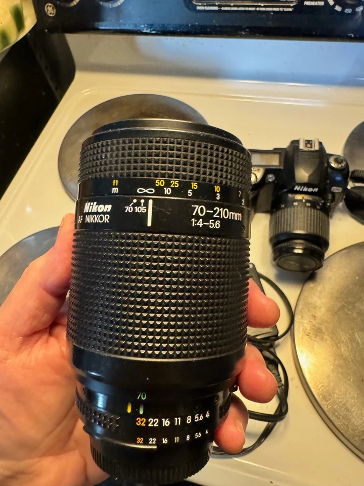 Cámara digital Nikon D70 - Mod infrarrojo con lentes AF-S 18-55 MM y 70-210 mm Foto 2 de 4