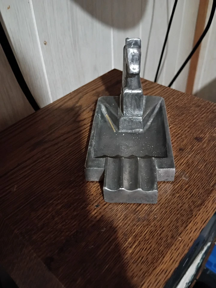 Increíble Cenicero Art Deco Serpiente Mitológico Griego Hipocampo Bestia Foto 3 de 4