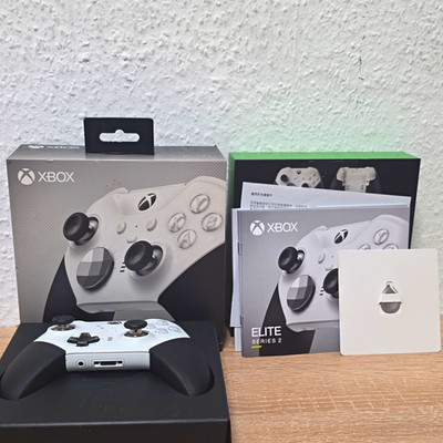 Xbox Elite Series 2 Core Wireless Controller Weiß/Schwarz USB-C für PC/Xbox