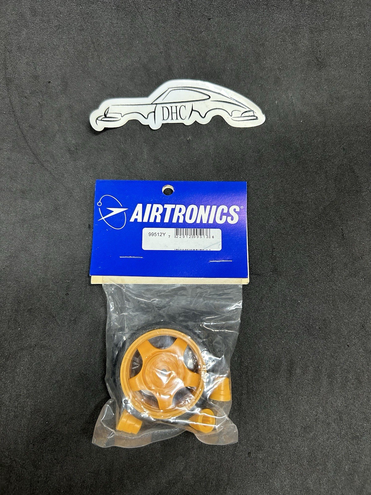 Part # 99512y Yellow Transmitter Steering Wheel &knobs