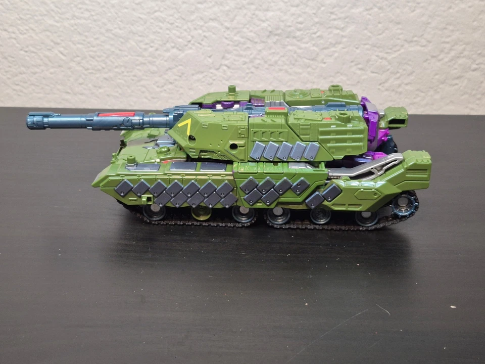 Transformers Generations Combiner Wars Leader Armada Megatron Parts - Image 3 of 4