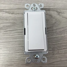 Lutron Claro CA-3PS-WH 15 A 3 Way General Purpose Switch (120/277 V - 60 Hz)