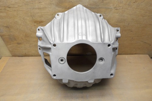 Original Bellhousing GM 3858403 Chevy 10-1/2 " 153 Camaro Chevelle Corvette Nova