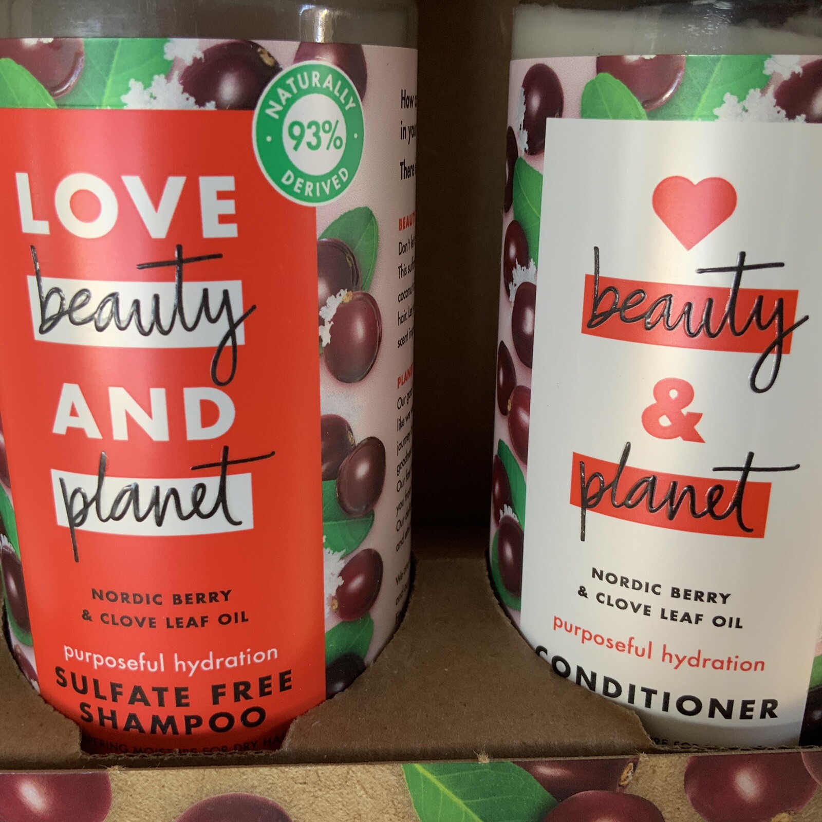 Nordic Berry Clove Leaf Oil Shampoo Conditioner Hair Mask Set by Love Beauty Planet  -image