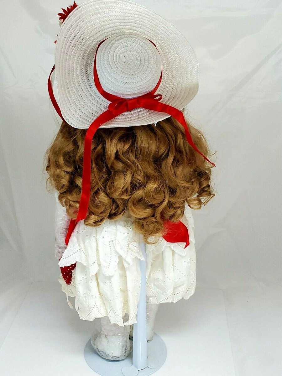 Goebel Victoria Ashlea Originals VALERIE 20