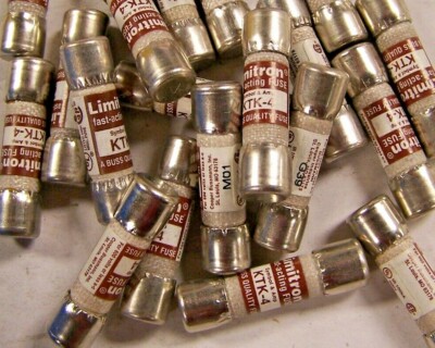   10) NEW COOPER BUSSMANN LIMITRON KTK-4 4 AMP 600V FAST ACTING FUSE LOT OF 10