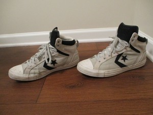 converse grises estrella