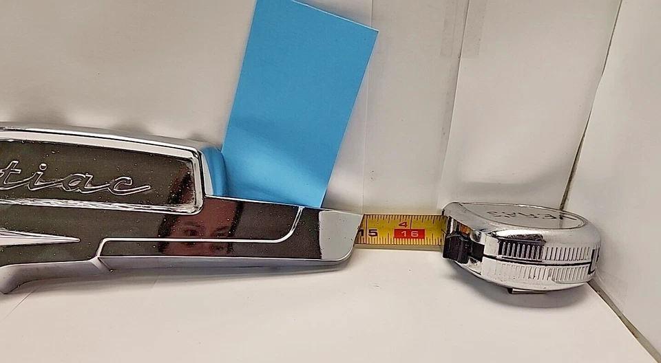 Pontiac Super Chief 1950 OEM GM cromo capó/rejilla adorno/emblema 513676 (SC16) Foto 3 de 4