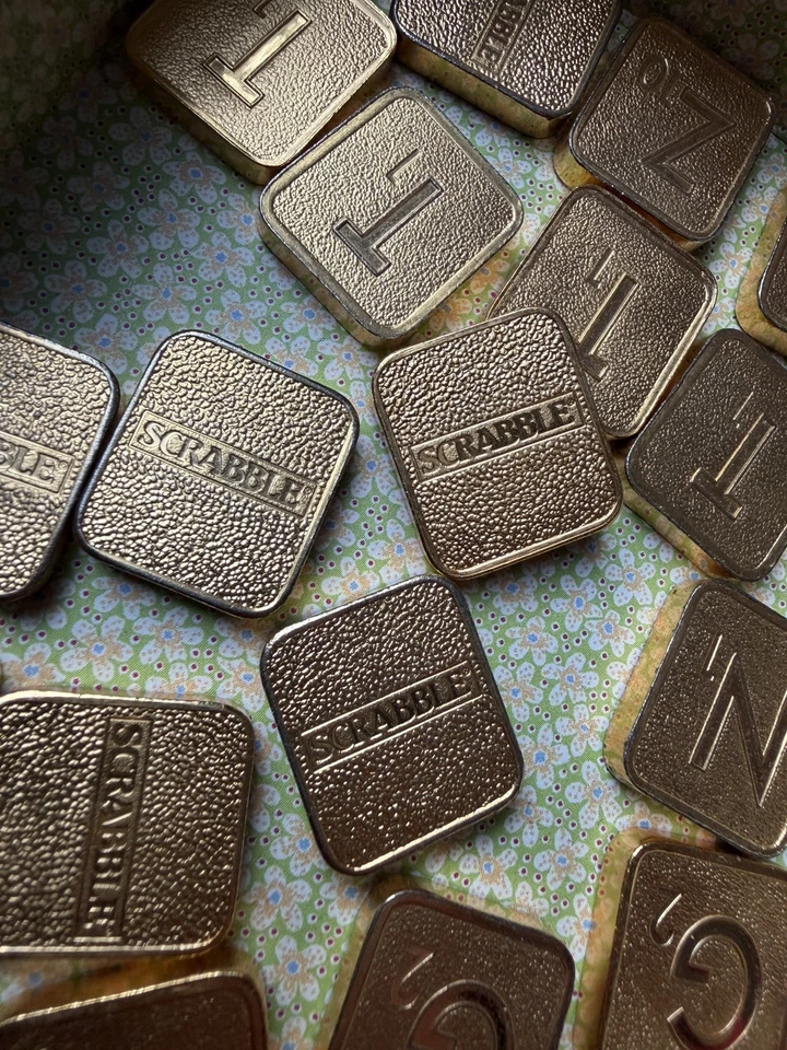 vintage 24k Gold plated Scrabble Letters  D E F G H I U N T W Z - Image 3 of 4