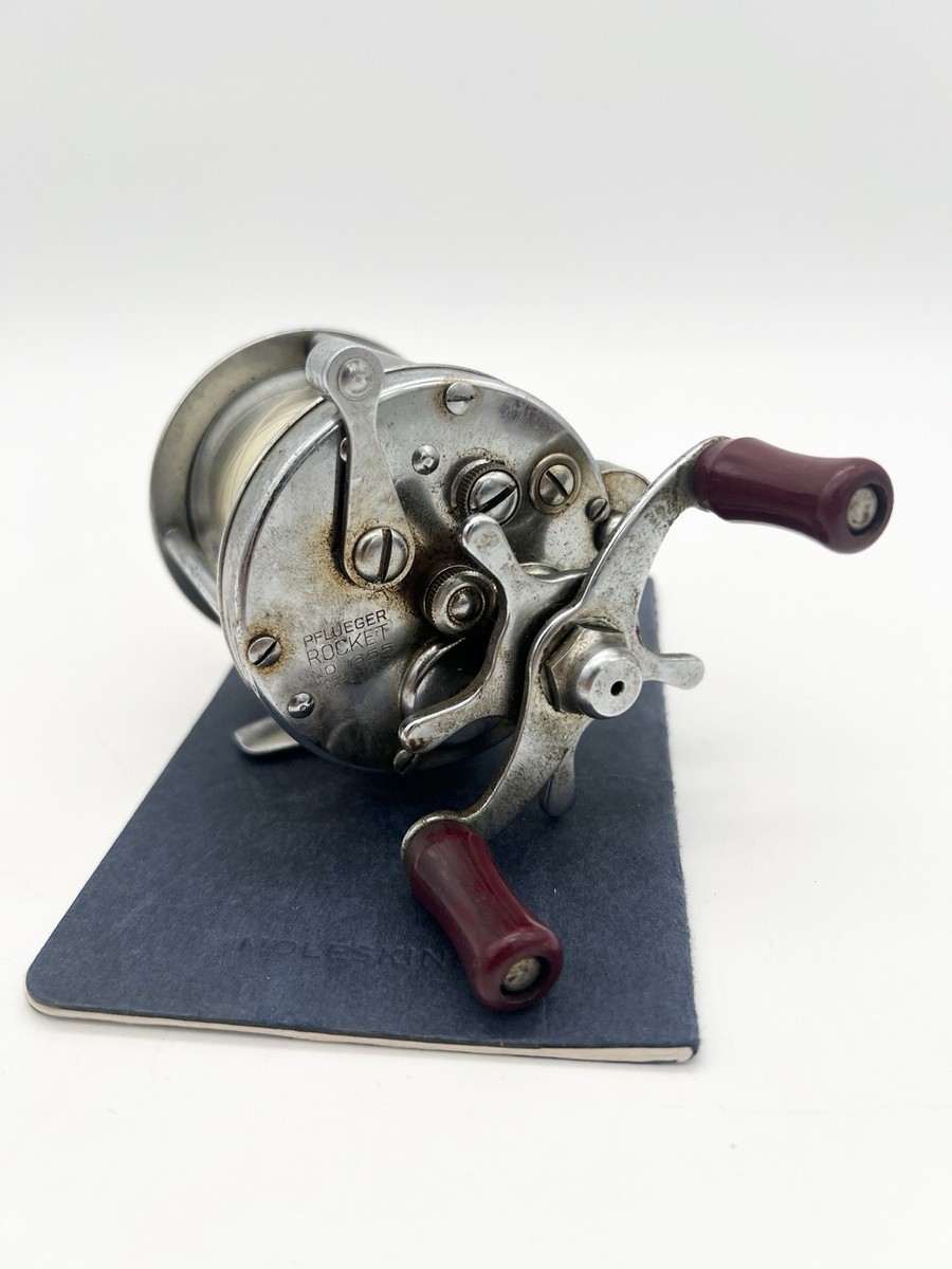 Vintage 40s Pflueger Rocket No. 1355 Casting Fishing Reel USA Red