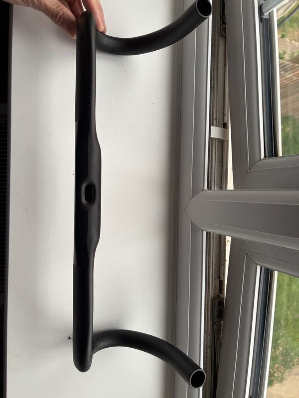 Deda Zero100 Compact RHM handlebars 46cm wide (Outer Edges) Road Bike Bars