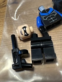 New LEGO Batman Nightwing Minifigure bat015 7785 w/ Accessories! 10/10 Condition