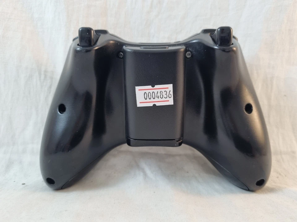 Official Microsoft Xbox 360 Limited Modern Warfare 3 MW3 Controller! - image 3 of 4