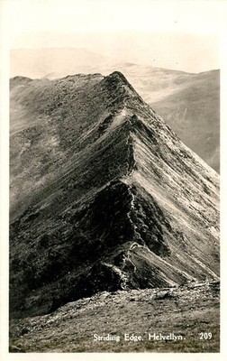 HELVELLYN STRIDING EDGE - POSTKARTE