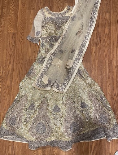Designer Indisch Pakistanisch Maxikleid Kleid Braut Hochzeit Hinten Vorne Bestickt. - Bild 6 von 14