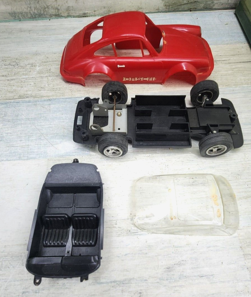 RARE Bandai Motorize Kit 8081 1/20 Porsche 911 Turbo-Incomplete-Parts!