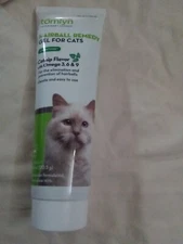 Tomlyn Hairball Remedy Gel For Cats, Catnip Flavor Exp: 5/2028