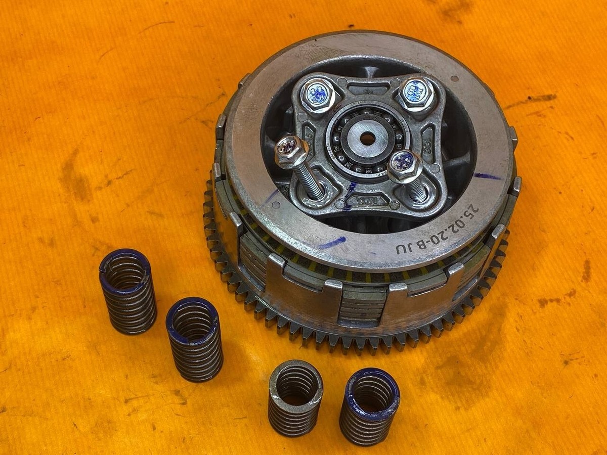 ktm 125 200 duke rc 2017-2023 90632001133 Outer Clutch Hub disc