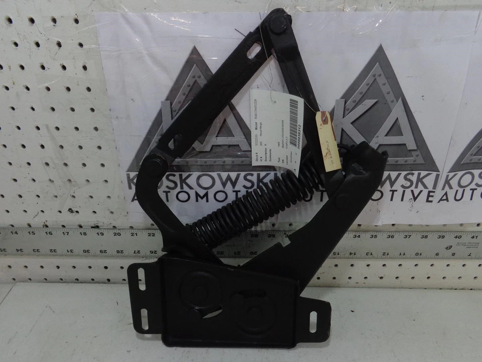 Dodge Ramcharger Right Hood Hinge OEM Passenger Side 93 92 91 90 89 88 87 86 85 - Imagem 2 de 4