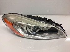 11-13 Volvo C70 Right Halogen Headlight Assembly 31299759