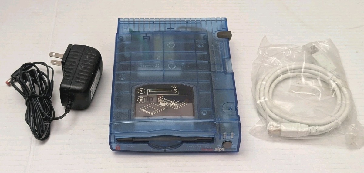 PARTS ONLY OR REPAIRS Iomega Zip 100 External Drive Z100USB W