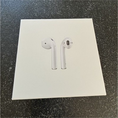 Apple AirPods (1st gen) with Wireless Charging Case, Bluetooth 