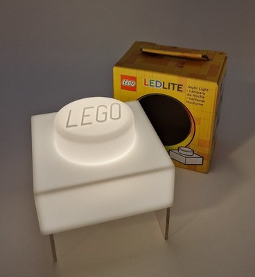 LEGO - LED Lite Nachtlicht mit Timer   Stein 1x1   Weiß   Farbwechsler - 9,5cm