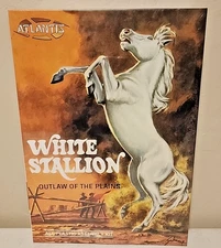 Atlantis White Stallion Outlaw of the Plains Kit # AMC-2001 Factory Sealed 1:12