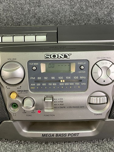 Sony Stereo Boombox CFD-V17 Mega Bass Port AM/FM CD Cassette Recorder/Player - Picture 7 of 16