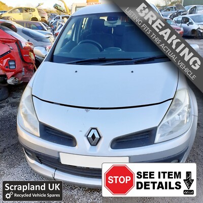 RENAULT CLIO Mk3 Phase 1 2005-2009 1.2  Dynamique  Petrol 4-Door Silver - Fusex4
