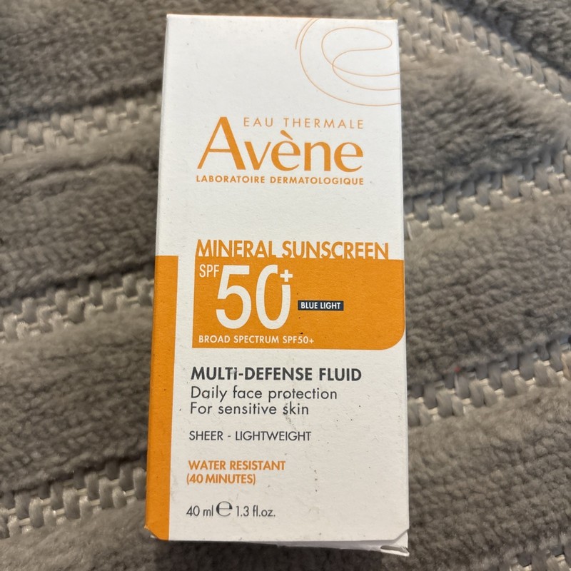 Avene Mineral Sunscreen 50 SPF Share Lightweight Water Resistant 40 Ml Brand New