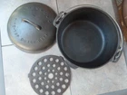 Antique GRISWOLD Cast Iron #8 Tite-top Dutch Oven Pot Pan With Marked Trivet