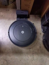 iRobot Roomba Essential Robot Vacuum, Q012020 – Open-Box