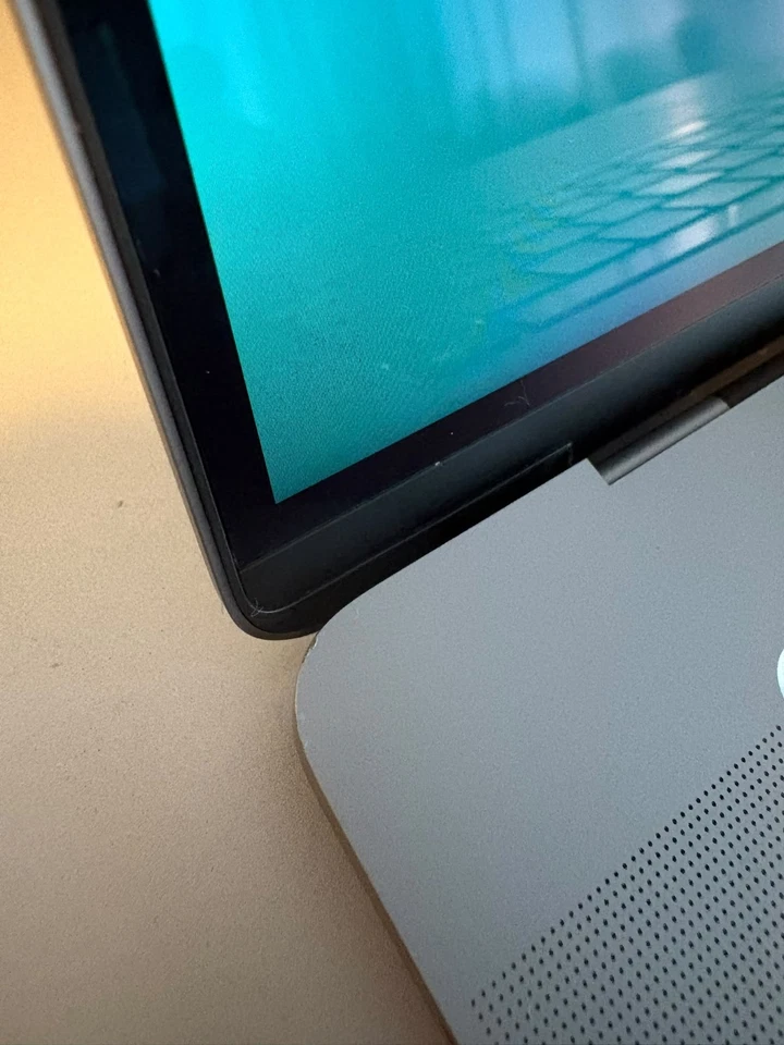 Apple MacBook Pro 16" 2019 · i7 · 16GB · 512GB, Foto 4 von 5