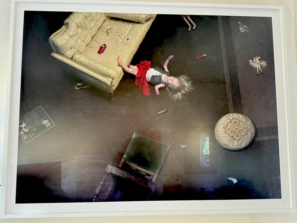 Julie Blackmon: Sharpie 2011 - Image 4 of 4