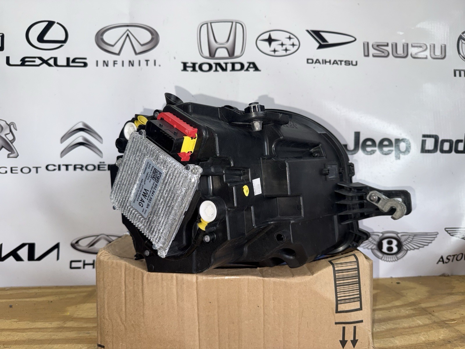 2020 2021 2022 Bentley Flying Spur Bentayga LED Headlight Left  Driver Side OEM