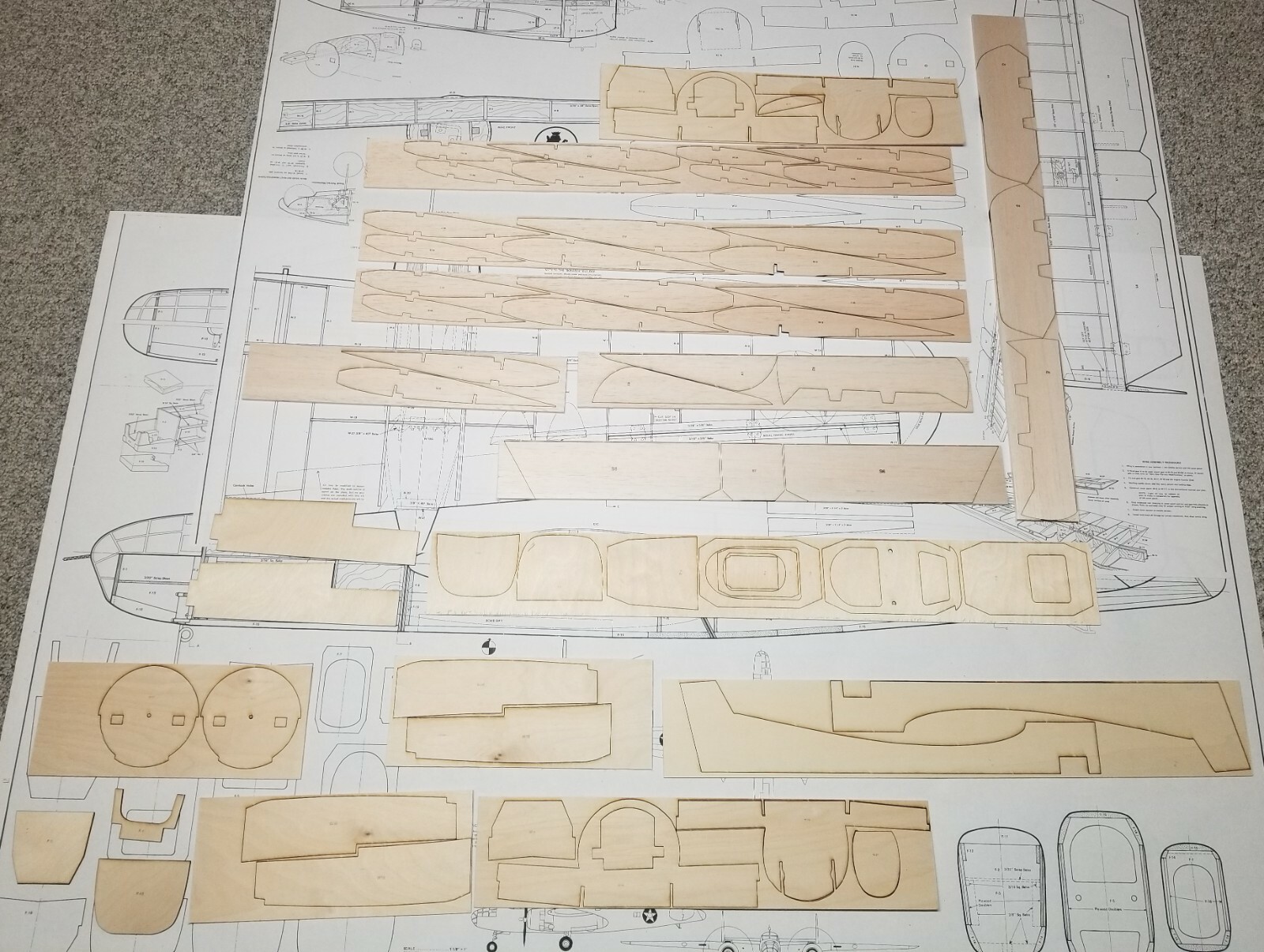 B-25 Mitchell Bomber 71" WS RC Airplane Laser Cut Balsa Ply & Short Kit ...