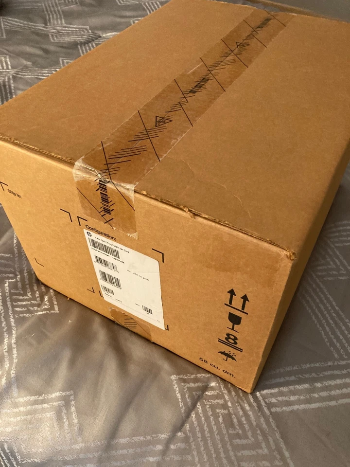 BOX OF 20 - 1.4m 10A C13-C14 Black Jumper Extension Cord - Image 4 of 4