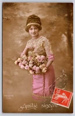 Sincere Friendship Pretty Lady Beehive Hair Lace Blouse Roses Postcard RPPC