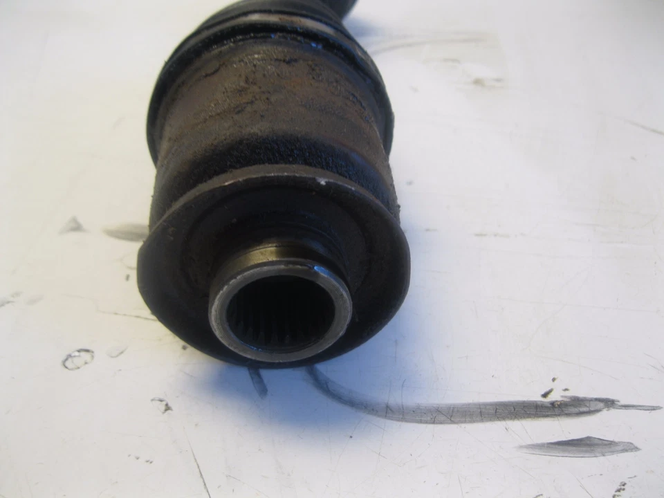 Eje trasero izquierdo U1 Arctic Cat 300 2x4 1999 0402-171 Foto 3 de 4